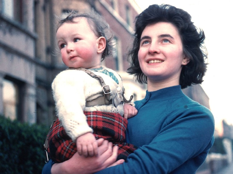 Cousin Sylvia and her daughter Hillary